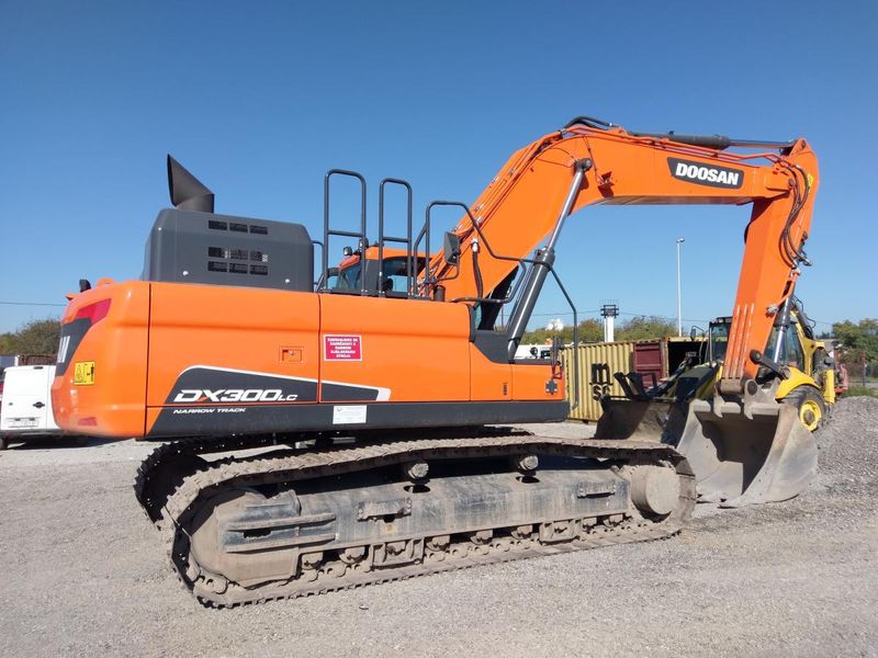 Аренда гусеничного экскаватора Doosan DX300LC