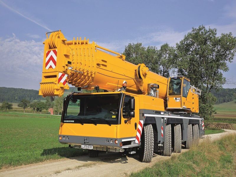 Аренда автокрана LIEBHERR 200 тонн